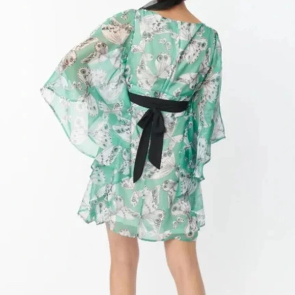 NWT Green Moth Print Mini Dress - Picture 5 of 5